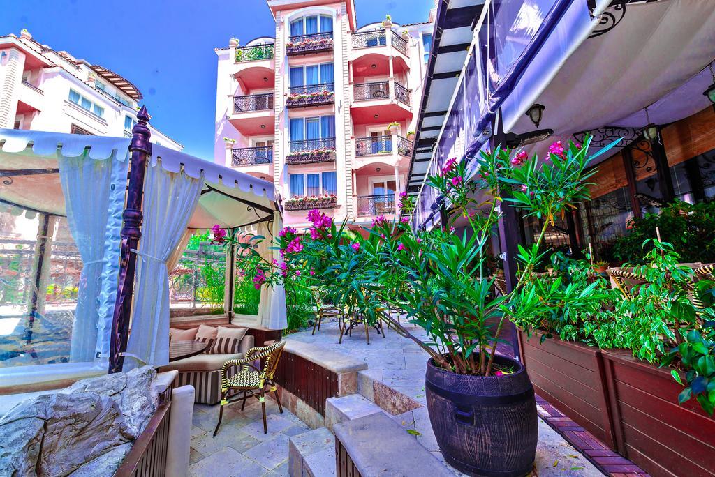 Romance Marine Aparthotel Sunny Beach Esterno foto